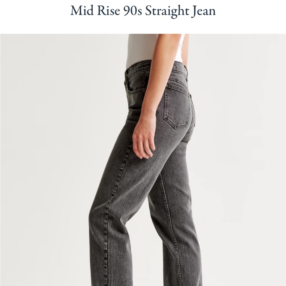 Abercrombie Mid Rise 90’s Straight Jean